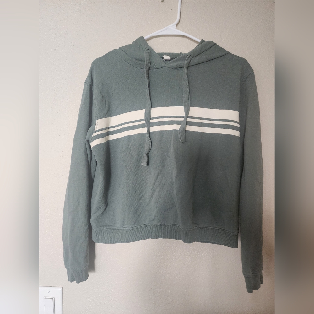 Tilly's Hoodie, Women's Size Extra Small Green/ White Stripe Crop Hoodie